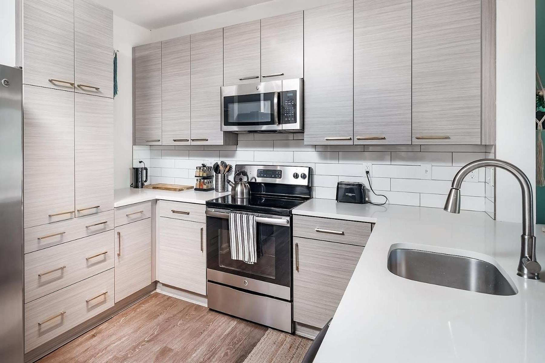Uptown 4Th Ward Luxury Apt Year-Round Pool Charlotte Dış mekan fotoğraf