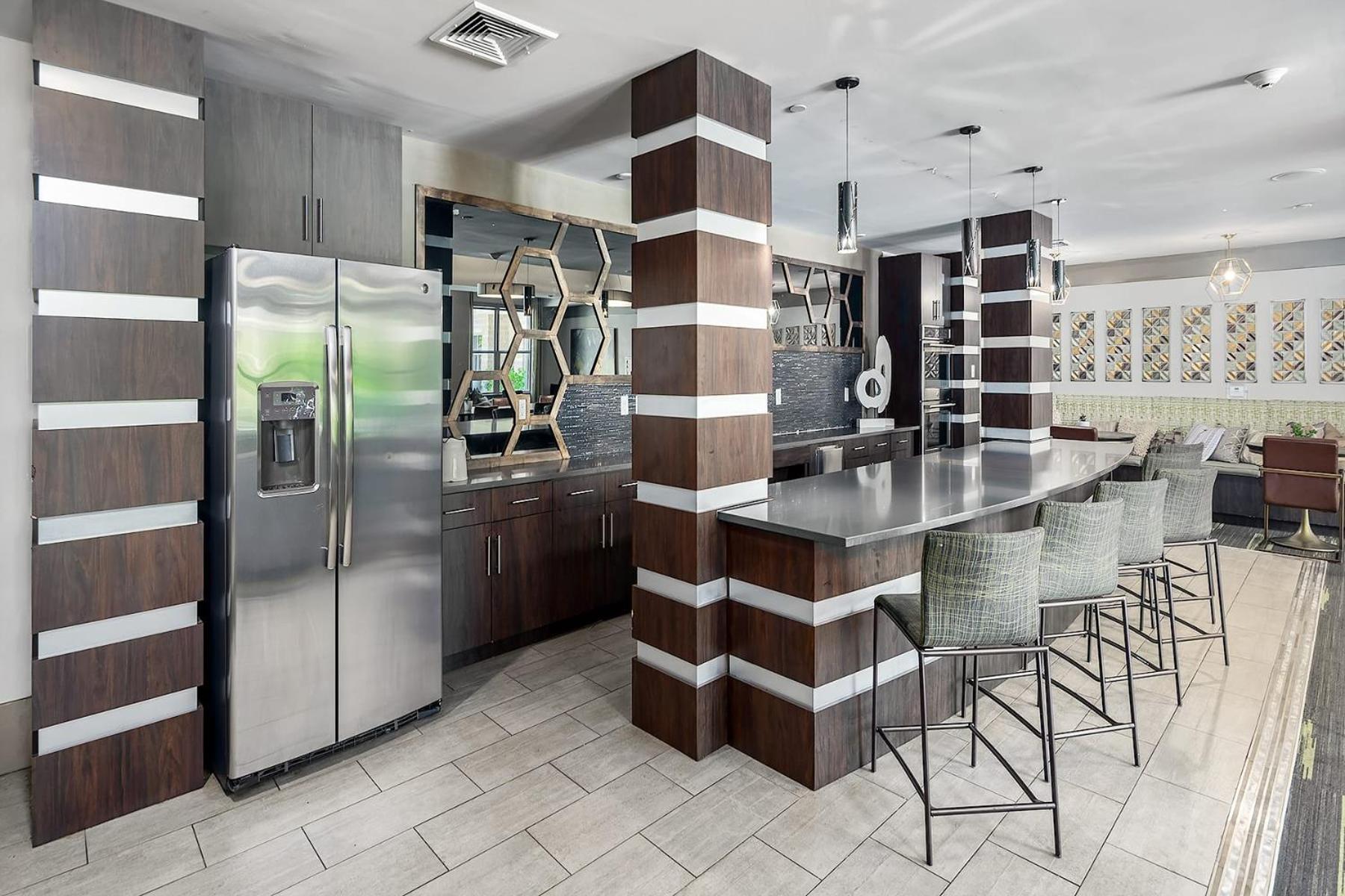 Uptown 4Th Ward Luxury Apt Year-Round Pool Charlotte Dış mekan fotoğraf